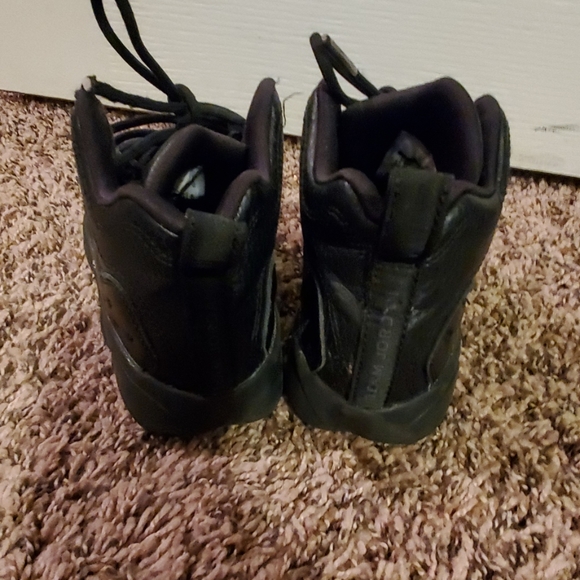 Black Jordan's - Picture 3 of 4